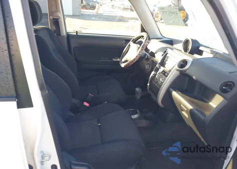 2005 Scion Xb z USA, uszkodzony, nr VIN JTLKT324050206335